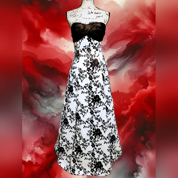 Blondie Nites Black and White Strapless Dress - Picture 1 of 11